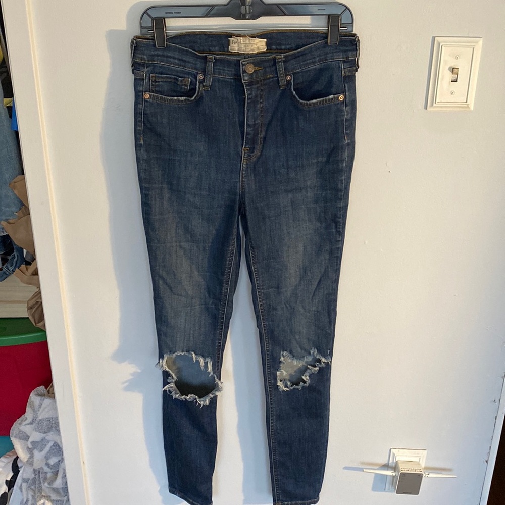 Free People Busted Knee Distressed Skinny Ankle Jeans Size29 Long